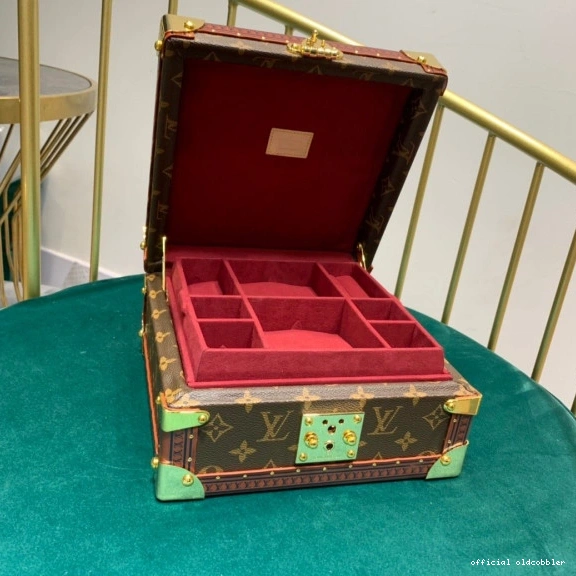 Official oldcobbler VUITTON JEWELRY BOX LOUIS 0708